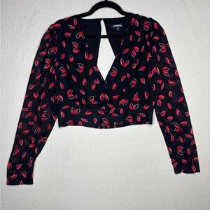 Express women’s medium top